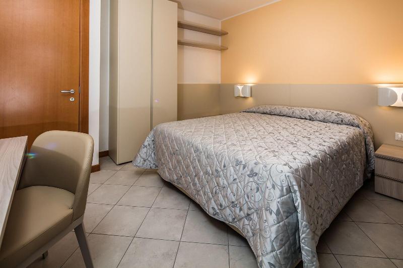 Hotel Meublé Zenith - Oda