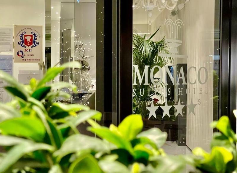 Hotel Monaco - Genel
