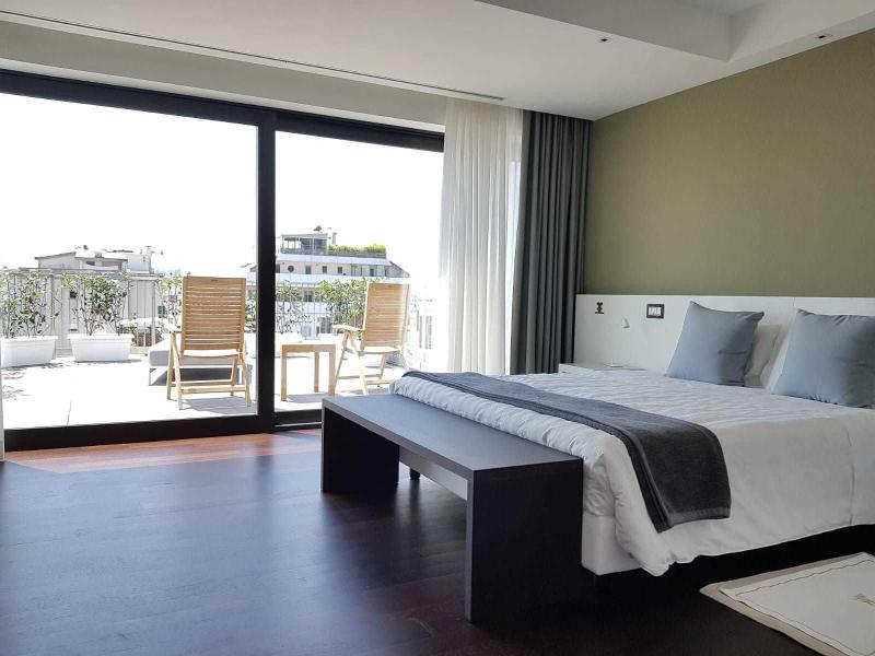 Hotel Monaco - Oda
