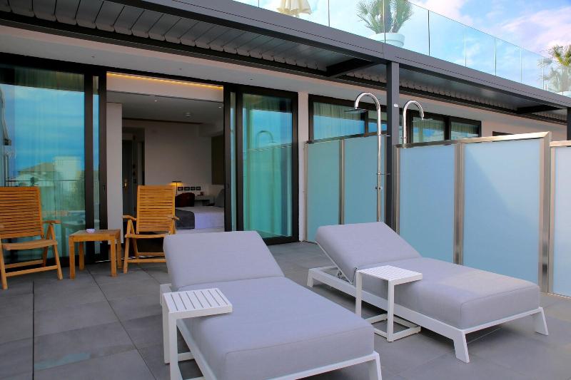 Hotel Monaco - Oda