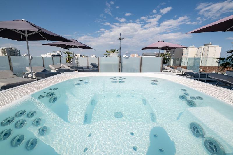 Hotel Monaco - Oda