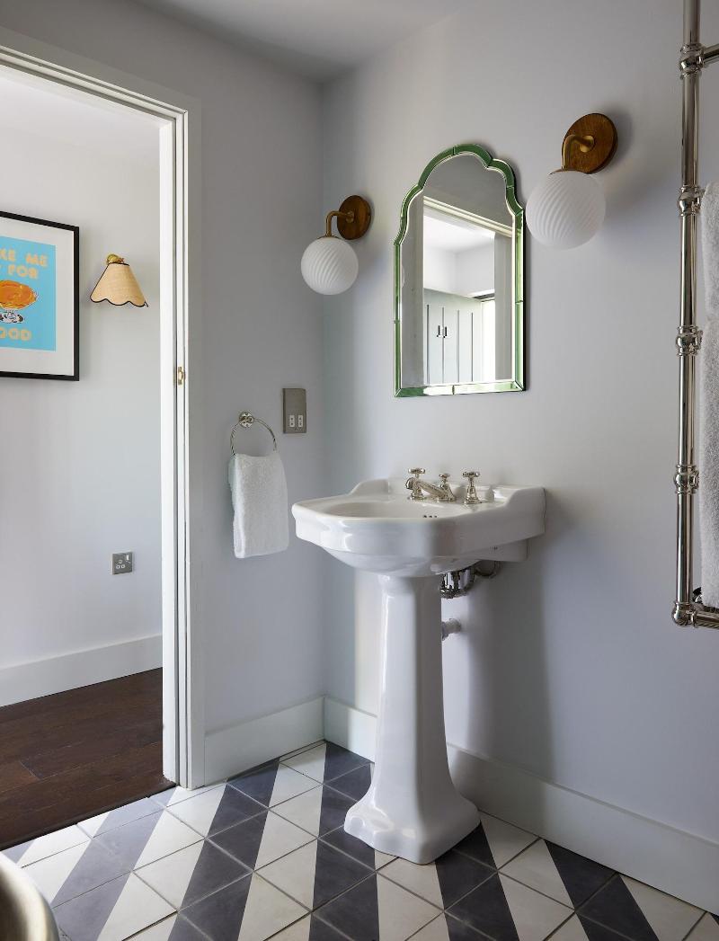 Artist Residence Oxfordshire - Oda