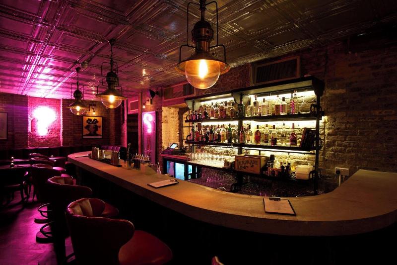 Artist Residence London - Bar