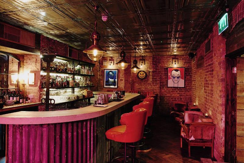 Artist Residence London - Bar