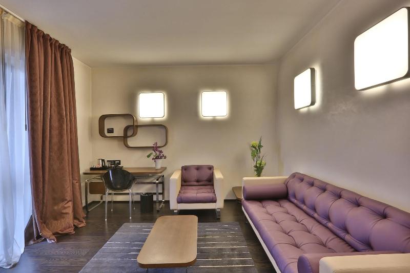 Palace Hotel Moderno - Oda