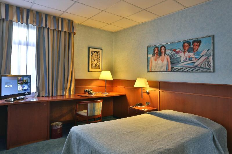 Palace Hotel Moderno - Oda