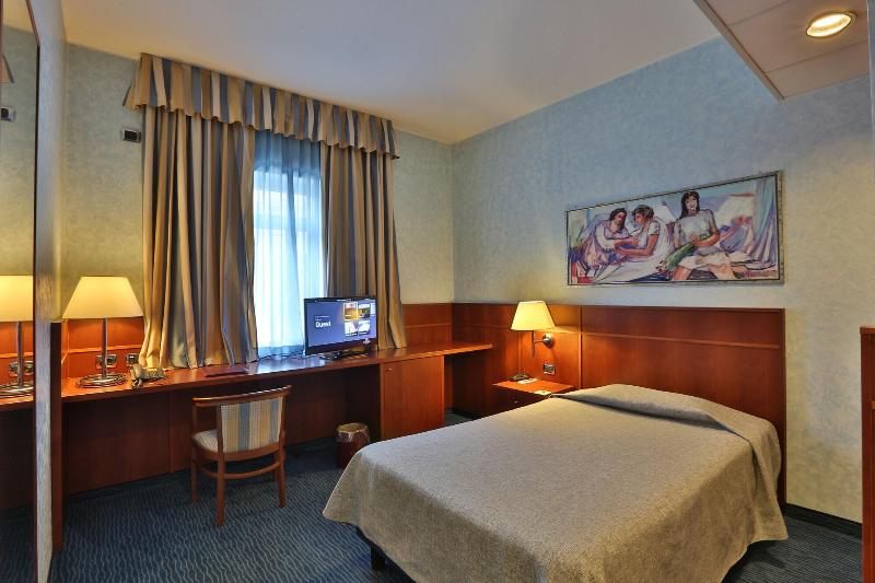 Palace Hotel Moderno - Oda