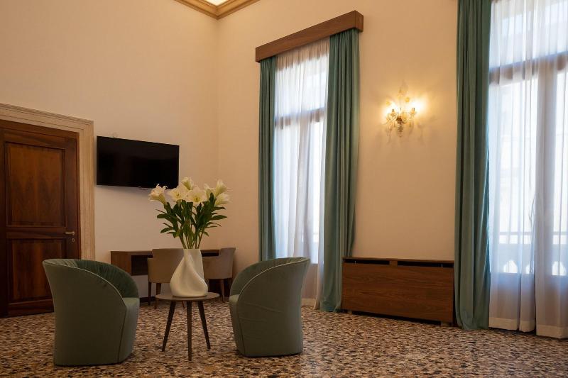 Palazzo Scamozzi - Lobi