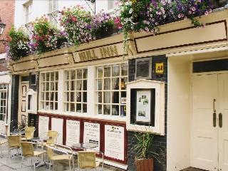 The Bull Inn otel fotoğrafı