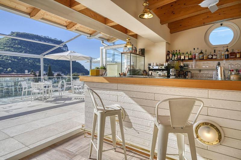 Sky Pool Hotel Sole Garda - Bar