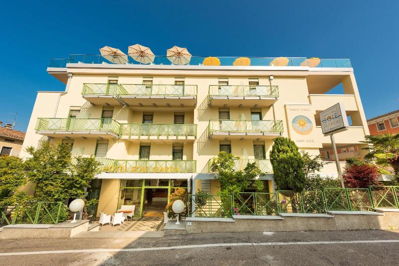 Sky Pool Hotel Sole Garda - Genel