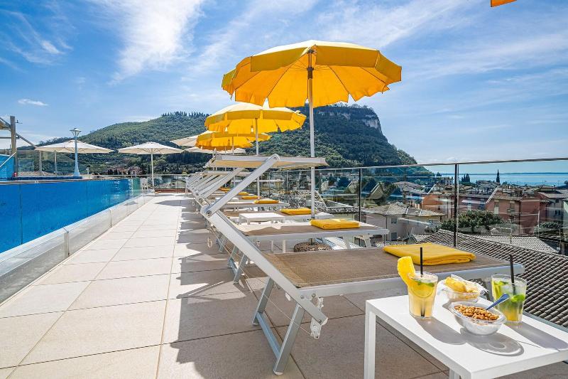 Sky Pool Hotel Sole Garda - Havuz