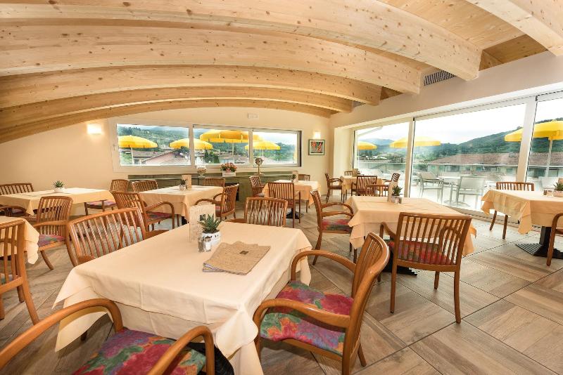 Sky Pool Hotel Sole Garda - Restoran