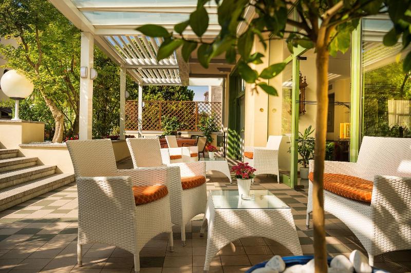 Sky Pool Hotel Sole Garda - Teras
