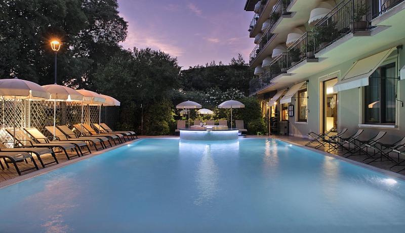 Palace Hotel San Pietro - Havuz