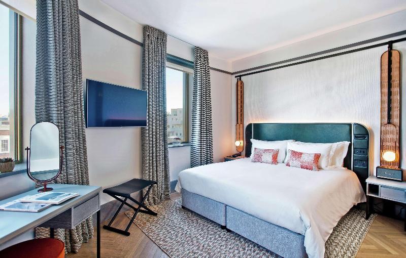 Hart Shoreditch Hotel London, Curio Collection by - Oda