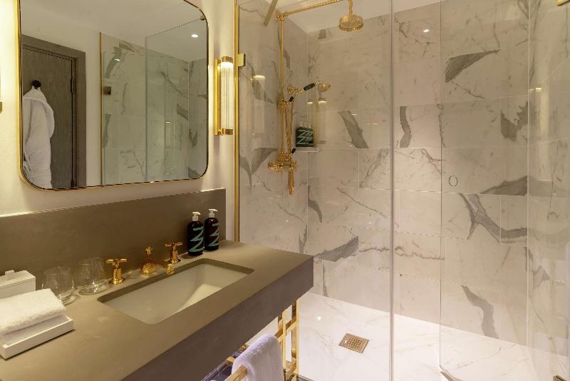 Hart Shoreditch Hotel London, Curio Collection by - Oda