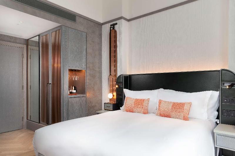 Hart Shoreditch Hotel London, Curio Collection by - Oda