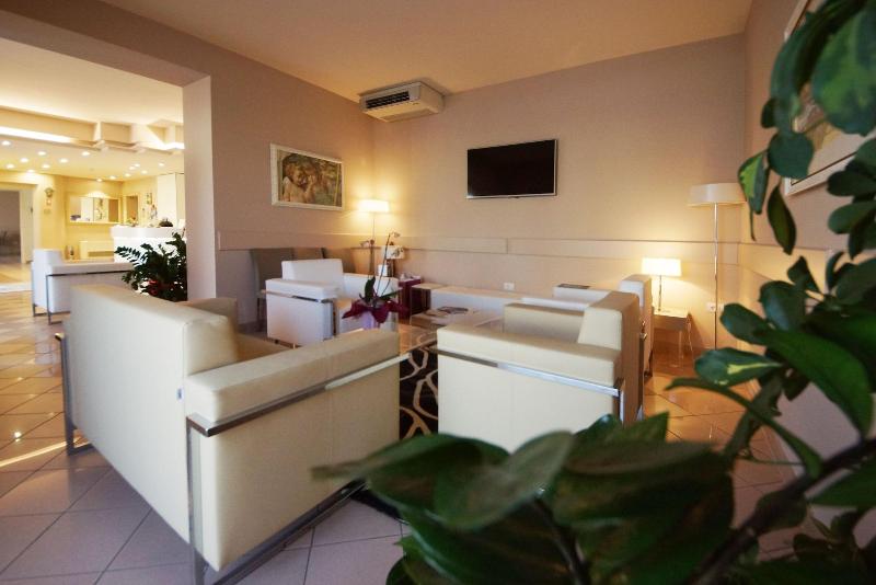 Hotel Dori - Bar