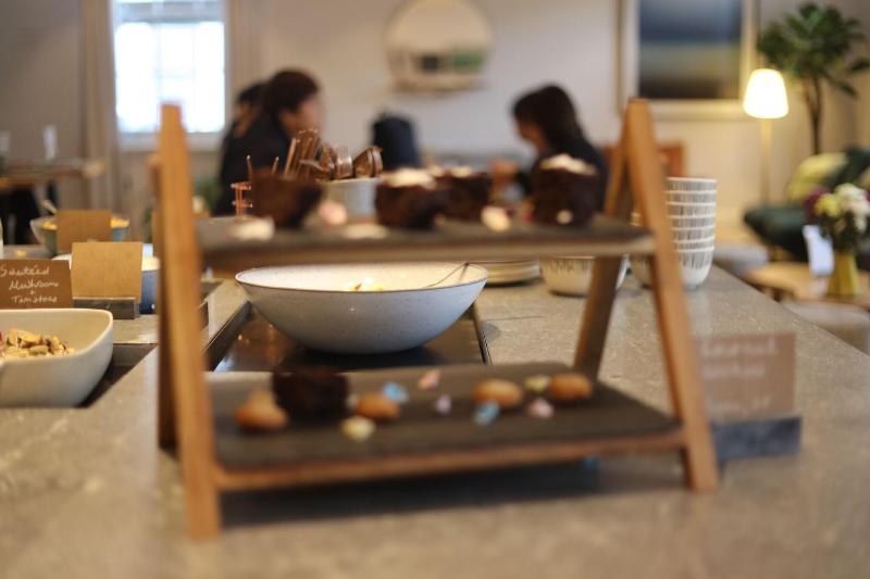 Inhabit Southwick Street a Member of Design Hotels - Restoran
