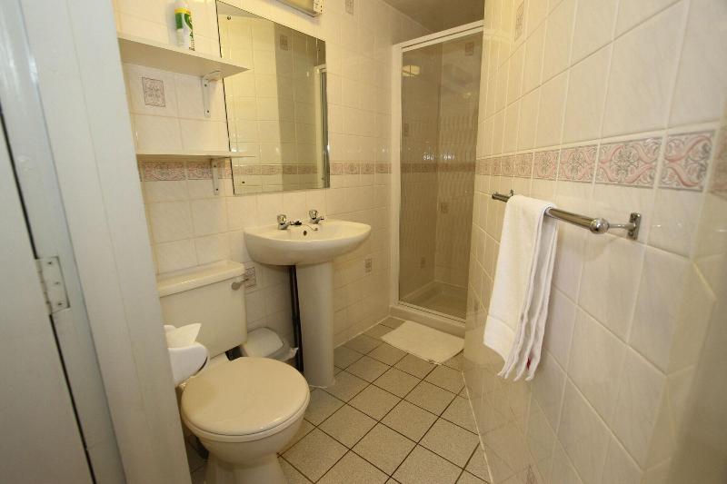 Ridgemount Hotel - Oda