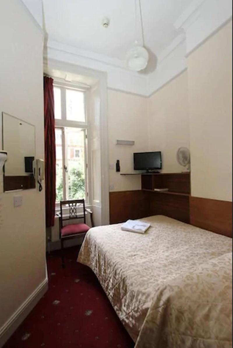 Ridgemount Hotel - Oda