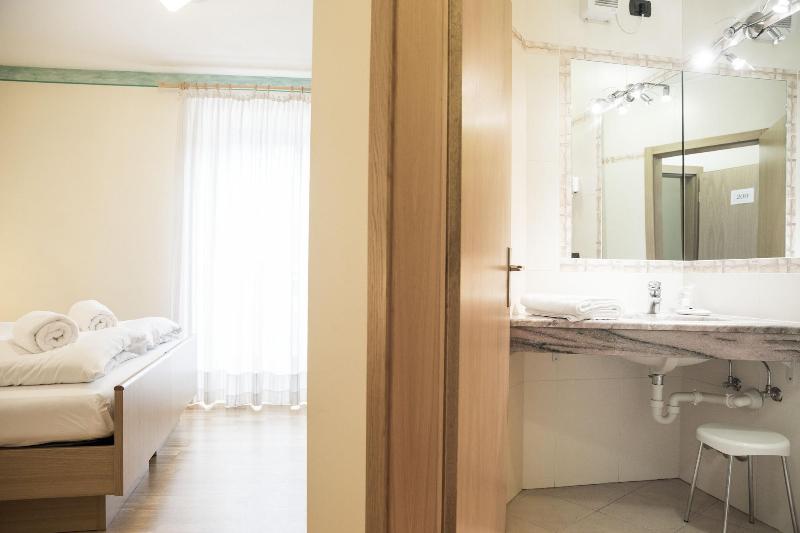 Active Hotel Rosat - Oda