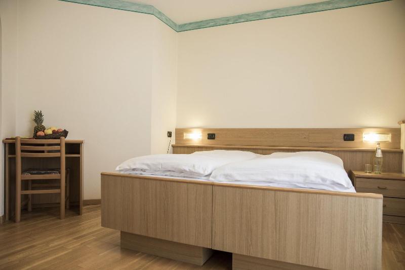 Active Hotel Rosat - Oda