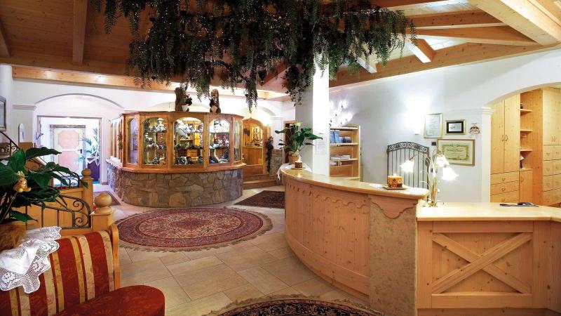 Leading Relax Hotel Maria - Lobi