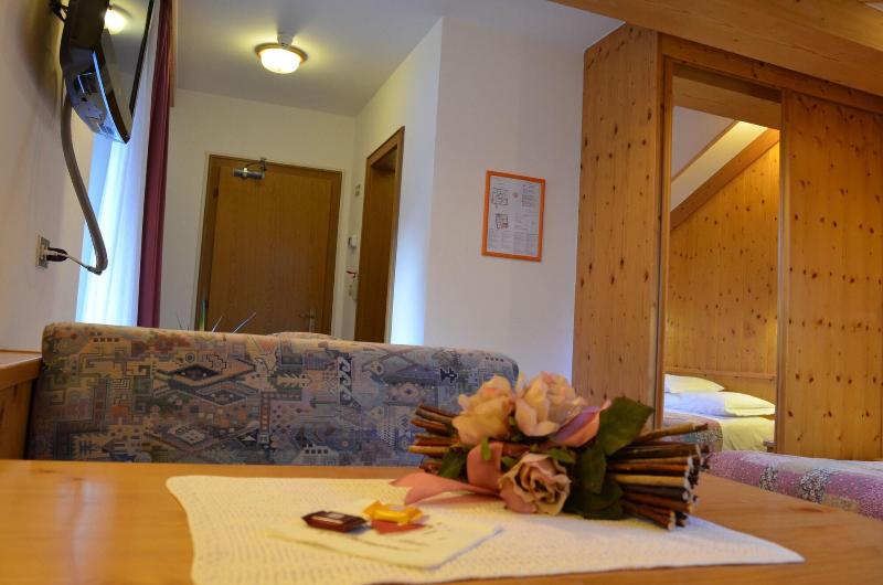 Hotel Ladina - Oda