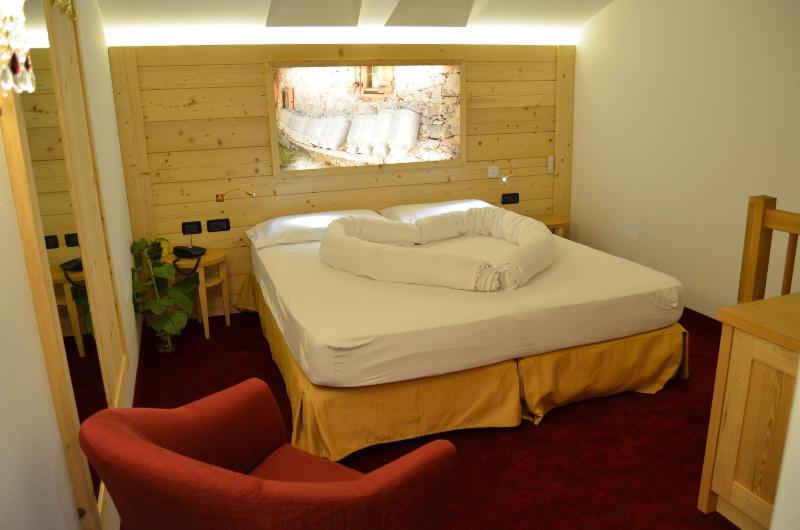 Hotel Ladina - Oda