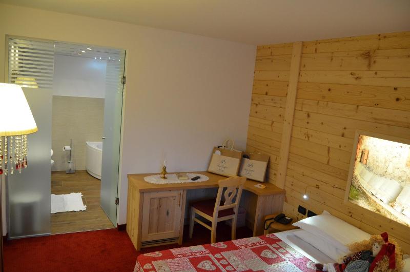 Hotel Ladina - Oda