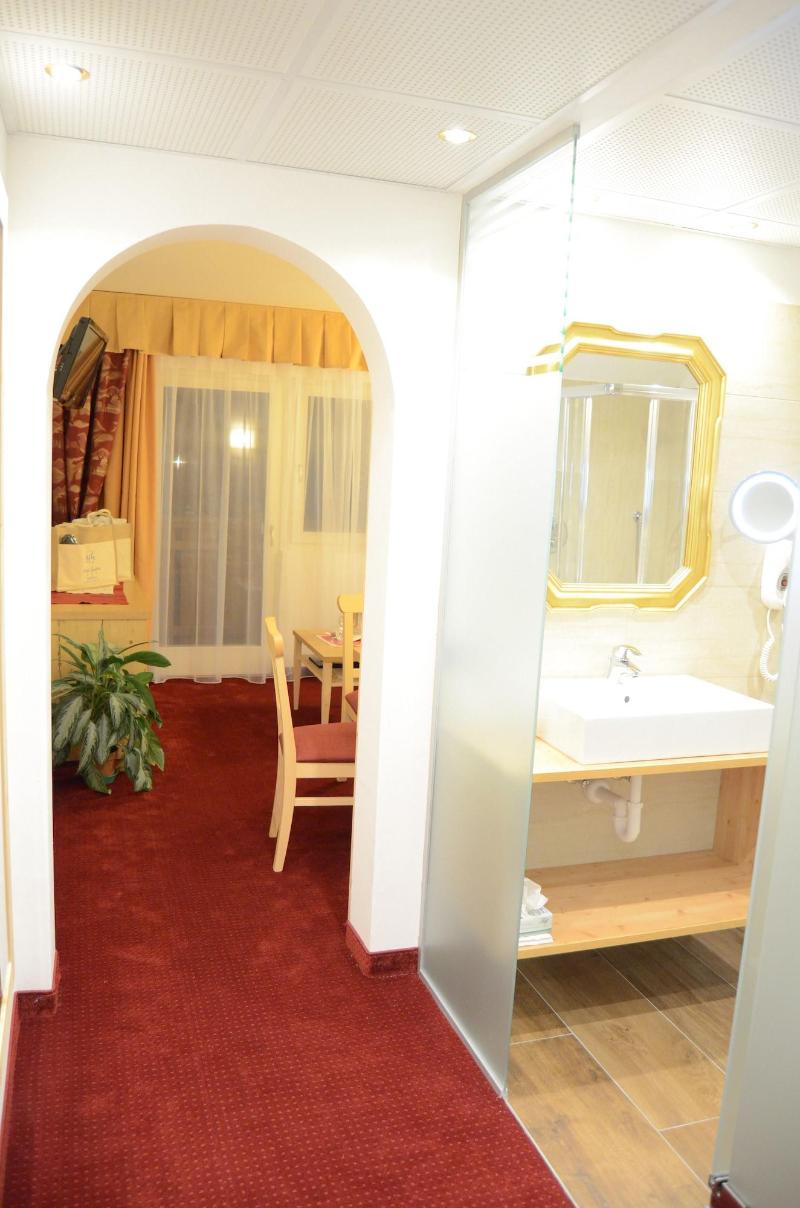 Hotel Ladina - Oda