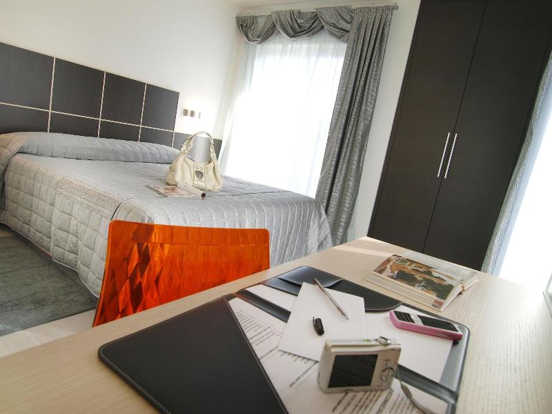 Hotel Garnì Corallo - Oda