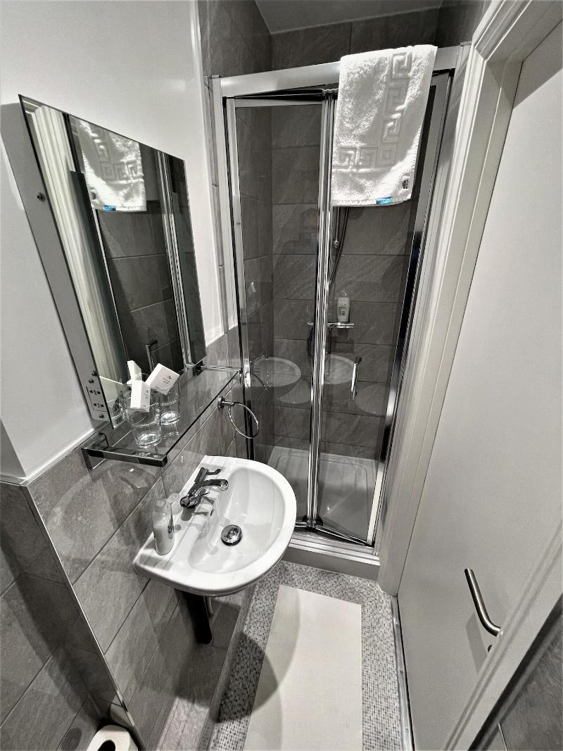 Gateway Hotel - Oda