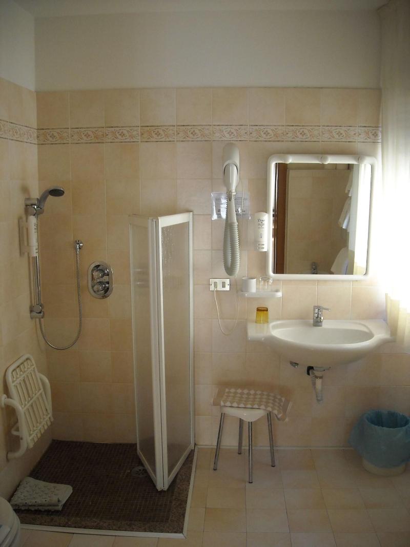 Hotel Wanda - Oda