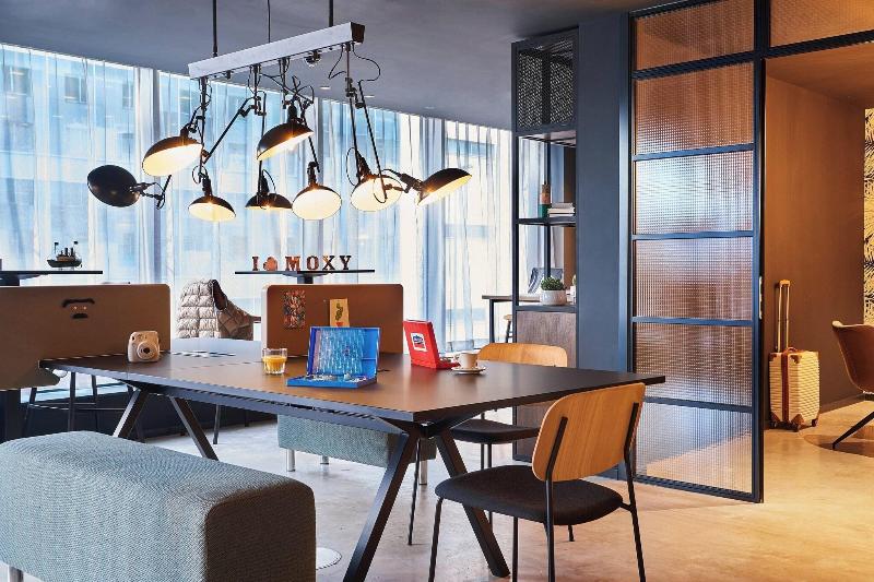 Moxy Southampton - Genel