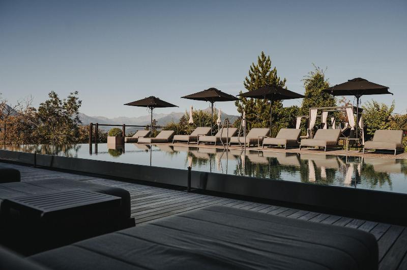 Hotel Chalet Mirabell - Havuz