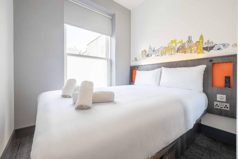 easyHotel Belfast - Oda