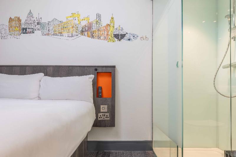 easyHotel Belfast - Oda