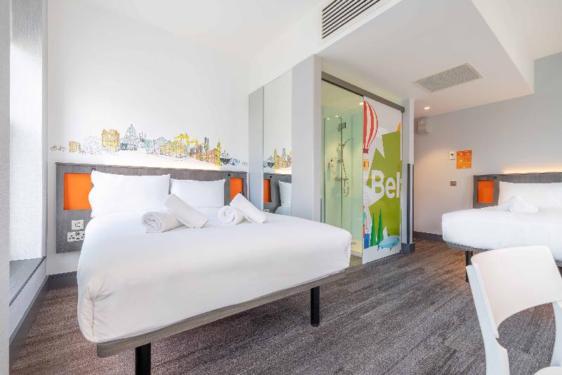 easyHotel Belfast - Oda