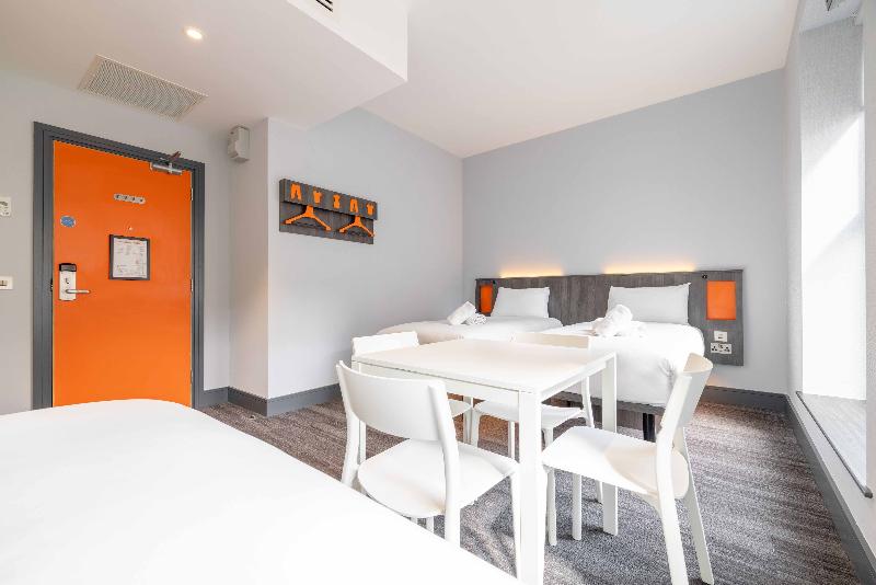 easyHotel Belfast - Oda