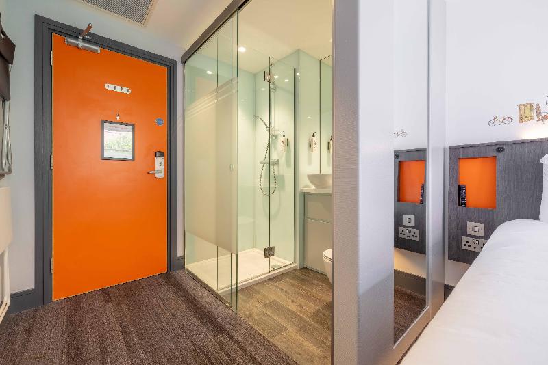 easyHotel Belfast - Oda