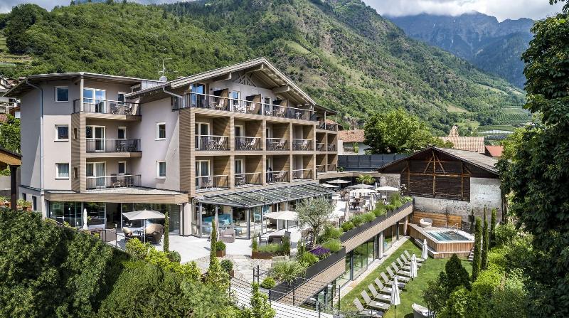Hotel Das Stachelburg - Genel