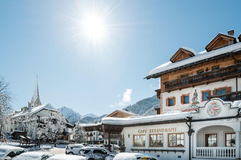 Hotel Corona - Genel