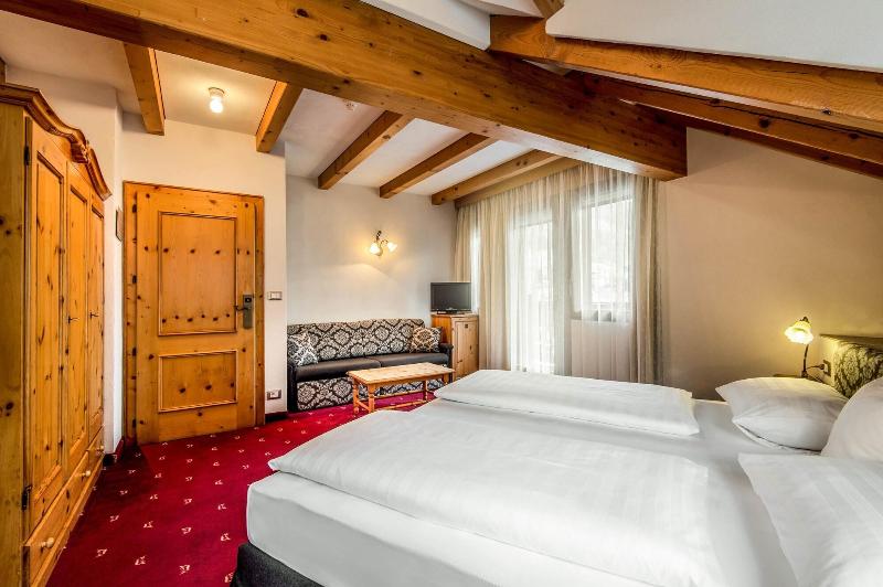 Hotel Corona - Oda