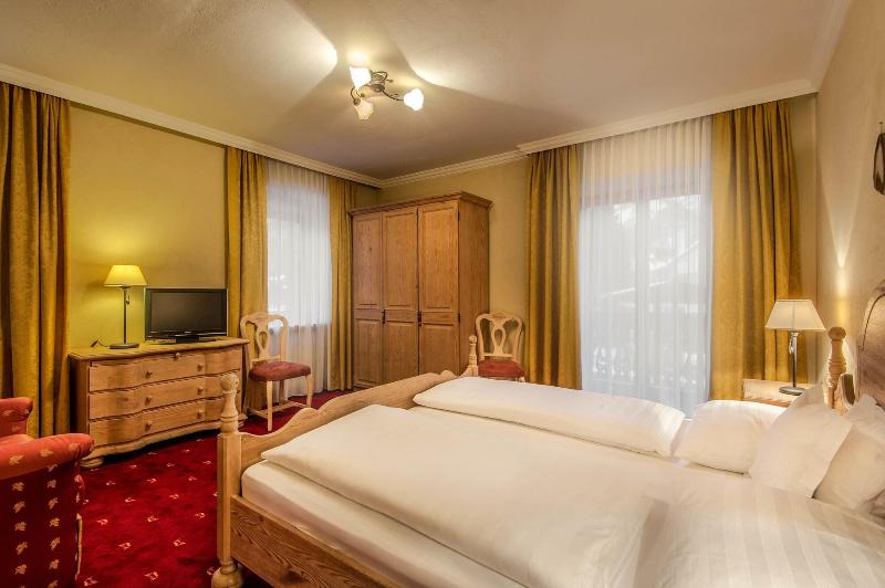 Hotel Corona - Oda