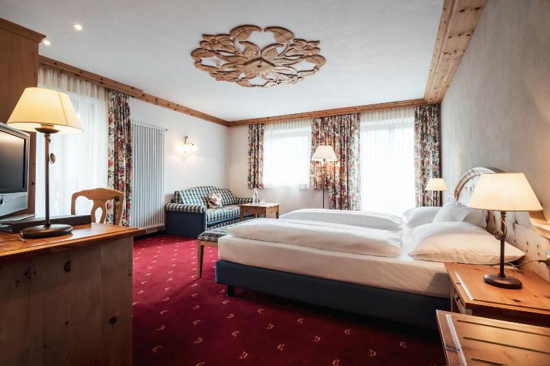Hotel Corona - Oda