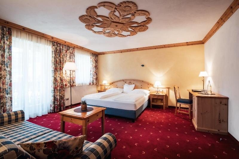 Hotel Corona - Oda