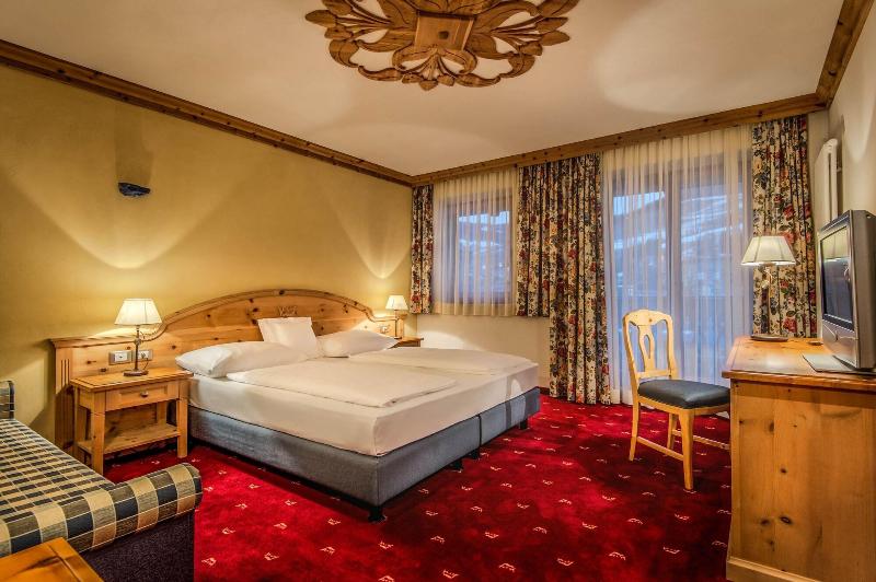 Hotel Corona - Oda